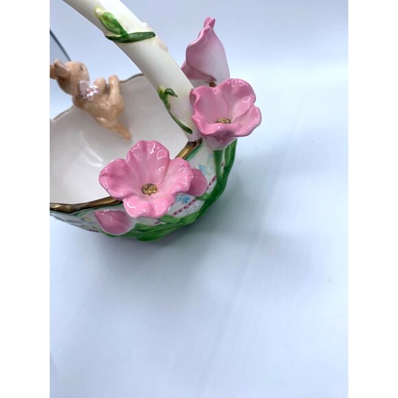 Avon Springtime Collection Ceramic Basket w Bunny and Flowers 7.5 Inch - Picture 10 of 11